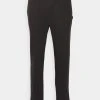 Pier One Uomo Pantaloni Sportivi - Black -Offerta Economica Pier One 00c31f7429fd4dcf868ece6a79715bf3