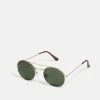 Pier One UNISEX - Occhiali Da Sole - Green 2 Pier One UNISEX - Occhiali Da Sole - Green -Offerta Economica Pier One 069aca624ff148a29236907fcece3ee1