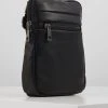 Pier One Uomo Borsa A Tracolla - Black 12 Pier One Uomo Borsa A Tracolla - Black -Offerta Economica Pier One 0745ab326c6f4681b1f4dd737f4d5a6f