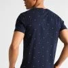 Pier One Uomo T-shirt Con Stampa - Navy 10 Pier One Uomo T-shirt Con Stampa - Navy -Offerta Economica Pier One 096b4ade274b4c628ee2e493c286a3c2