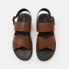 Pier One Uomo UNISEX - Sandali - Cognac -Offerta Economica Pier One 0a07074850c04c5cbb6dcf9e4ef2f80a
