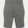 Pier One Uomo Shorts - Dark Grey -Offerta Economica Pier One 115bf0d4fb0d40f3b4697aae40424966