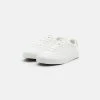 Pier One Uomo Sneakers Basse - White 8 Pier One Uomo Sneakers Basse - White -Offerta Economica Pier One 16e67ea7aa134689950975be6653991d