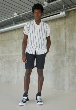 Pier One Uomo 2 PACK - Shorts - Black/olive