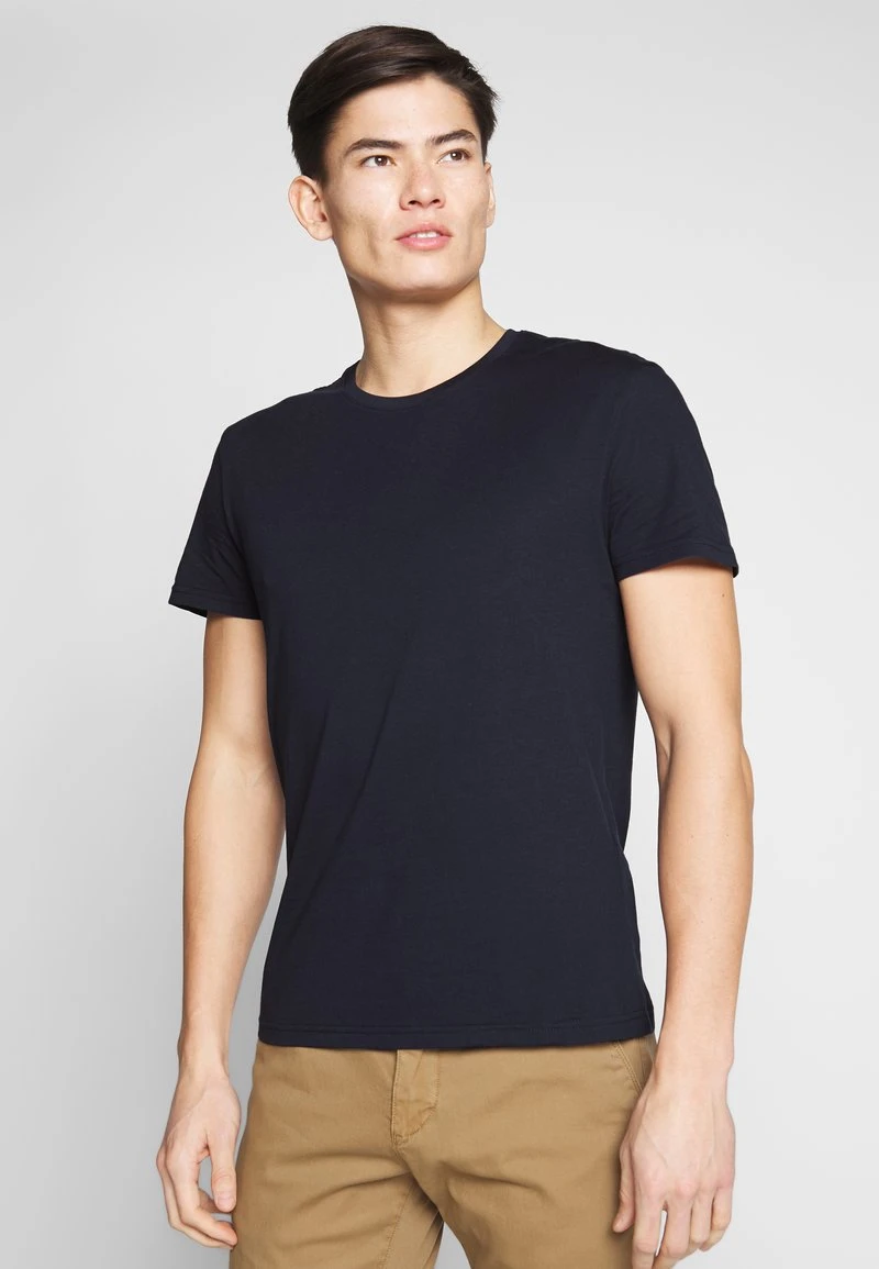 Pier One Uomo 2 PACK - T-shirt Basic - White/dark Blue 5 Pier One Uomo 2 PACK - T-shirt Basic - White/dark Blue - immagine 3