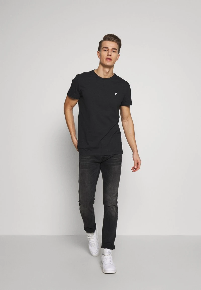 Pier One Uomo T-shirt Basic - Black 4 Pier One Uomo T-shirt Basic - Black - immagine 2
