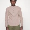 Pier One Uomo Camicia - Taupe 12 Pier One Uomo Camicia - Taupe -Offerta Economica Pier One 2bb53cf07d094f80adc19134fb07d8ff