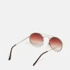 Pier One UNISEX - Occhiali Da Sole - Brown 7 Pier One UNISEX - Occhiali Da Sole - Brown -Offerta Economica Pier One 2d1688f34e1343b59d45b85e30c21fc5
