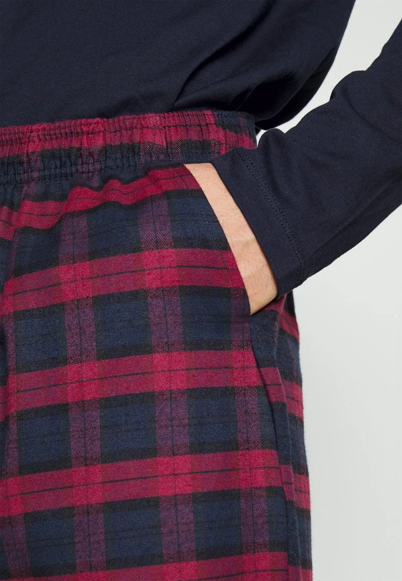 Pier One Uomo Pigiama - Dark Blue/bordeaux 8 Pier One Uomo Pigiama - Dark Blue/bordeaux - immagine 6