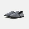 Pier One UNISEX - Pantofole - Dark Grey -Offerta Economica Pier One 4a661d19da664a47a5169895cc915d35