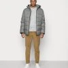 Pier One Uomo ESSENTIAL WINTER CREWNECK - Maglione - Mottled Light Grey -Offerta Economica Pier One 50b45905a2ec4fd9aa076a2b435783be