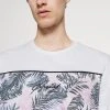Pier One Uomo T-shirt Con Stampa - White 14 Pier One Uomo T-shirt Con Stampa - White -Offerta Economica Pier One 54e735bac0f044ad80d7962f7010e7df