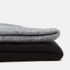 Pier One 2 PACK UNISEX - Berretto - Black/grey -Offerta Economica Pier One 55a5598cc548418184d9aad0f4362f9a