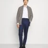 Pier One Uomo Cardigan - Mottled Grey 8 Pier One Uomo Cardigan - Mottled Grey -Offerta Economica Pier One 5cbf370dc4e543408a412654c65eac2d