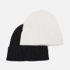 Pier One 2 PACK UNISEX - Berretto - Black/off-white -Offerta Economica Pier One 5d71189ed76e4ee5bf99021fef75b47e