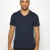 Pier One Uomo 3 PACK - T-shirt Basic - Khaki/tan/dark Blue -Offerta Economica Pier One 61b679ddf2ed4cda8bf2c9c2d0e3e185