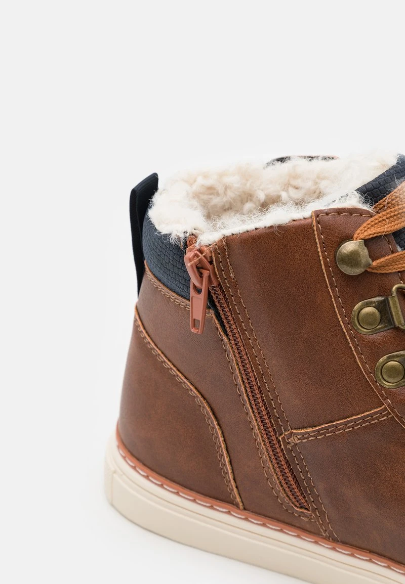 Pier One Uomo Stivaletti Stringati - Cognac 8 Pier One Uomo Stivaletti Stringati - Cognac - immagine 6