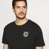 Pier One Uomo T-shirt Con Stampa - Black 11 Pier One Uomo T-shirt Con Stampa - Black -Offerta Economica Pier One 692700ace86342229eec56b44970b43d