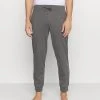 Pier One Uomo 2 PACK - Pantaloni Del Pigiama - Mottled Dark Grey/mottled Grey -Offerta Economica Pier One 69dd70645641479d8ae1a7c0d34cb280