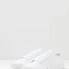 Pier One UNISEX - Sneakers Basse - White 10 Pier One UNISEX - Sneakers Basse - White -Offerta Economica Pier One 7b8347df112e4e4bab4349060dccbc01