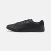 Pier One UNISEX - Sneakers Basse - Black -Offerta Economica Pier One 9126fe17f3714c259361e1791a3037b2