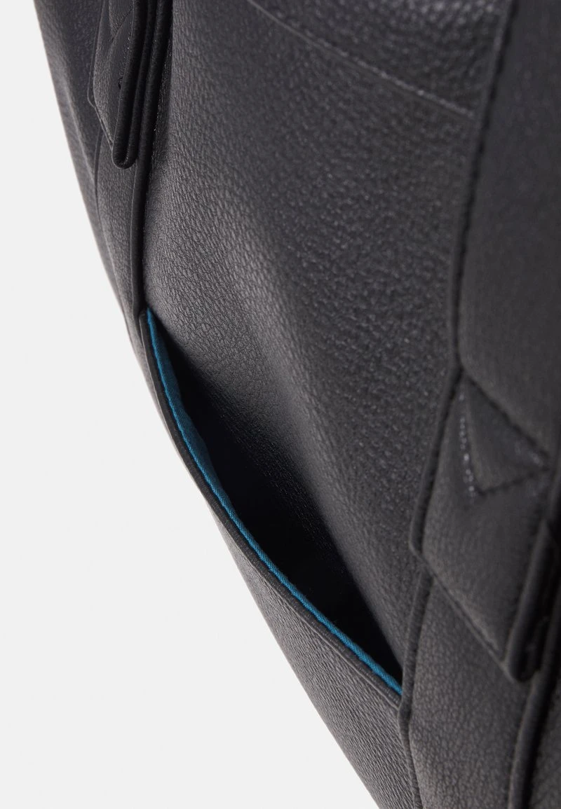 Pier One UNISEX - Borsa Da Viaggio - Black 6 Pier One UNISEX - Borsa Da Viaggio - Black - immagine 4