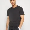 Pier One Uomo 7 PACK - T-shirt Basic - Black -Offerta Economica Pier One 95b0a0bbeca8474f906c3975d47b7758