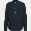 Pier One Uomo Camicia - Dark Blue 15 Pier One Uomo Camicia - Dark Blue -Offerta Economica Pier One 96bd34ba0aca480b8ef0a0f691b92bd5