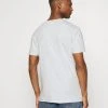 Pier One Uomo 5 PACK - T-shirt Basic - Black/white/light Grey -Offerta Economica Pier One 9d1b59e1dbf14760a9796f19e52e21e2