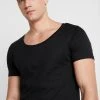 Pier One Uomo T-shirt Basic - Black 11 Pier One Uomo T-shirt Basic - Black -Offerta Economica Pier One 9f509f254df448bbafd289865720f0e8