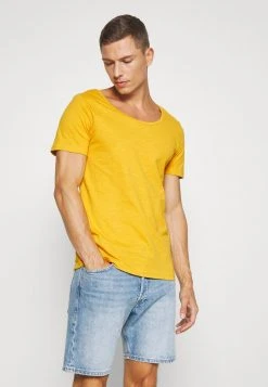 Pier One Uomo T-shirt Basic - Light Yellow