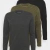 Pier One Uomo 3 PACK - Maglietta A Manica Lunga - Black/dark Grey/olive -Offerta Economica Pier One b4d996d7053e490480baa53d482fec18