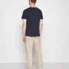 Pier One Uomo T-shirt Con Stampa - Dark Blue 9 Pier One Uomo T-shirt Con Stampa - Dark Blue -Offerta Economica Pier One b7343b53ebb042e5944f14c64f9fb430