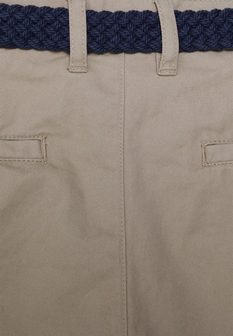 Pier One Uomo CHINOS WITH BELT - Shorts - Tan 5 Pier One Uomo CHINOS WITH BELT - Shorts - Tan - immagine 3