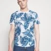 Pier One Uomo T-shirt Con Stampa - White 2 Pier One Uomo T-shirt Con Stampa - White -Offerta Economica Pier One c771b9fea03d41b39cbe605042403872