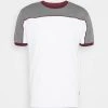 Pier One Uomo T-shirt Con Stampa - Grey/white/bordeaux -Offerta Economica Pier One ccbc10a09ed54b6c986bd3c16a425d16