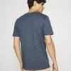 Pier One Uomo T-shirt Basic - Blue 10 Pier One Uomo T-shirt Basic - Blue -Offerta Economica Pier One d1fd1fc32f1d44de80af9f3cd38075af