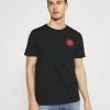 Pier One Uomo T-shirt Con Stampa - Black 11 Pier One Uomo T-shirt Con Stampa - Black -Offerta Economica Pier One d68e0b829e5c47c6ba792e55c1e03fed