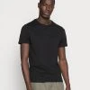 Pier One Uomo 5 PACK - T-shirt Basic - Black -Offerta Economica Pier One d82d632547ef44e5ac531b38c46d17c5
