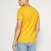 Pier One Uomo T-shirt Basic - Light Yellow -Offerta Economica Pier One dee5076e796649048c1a8fa795020432