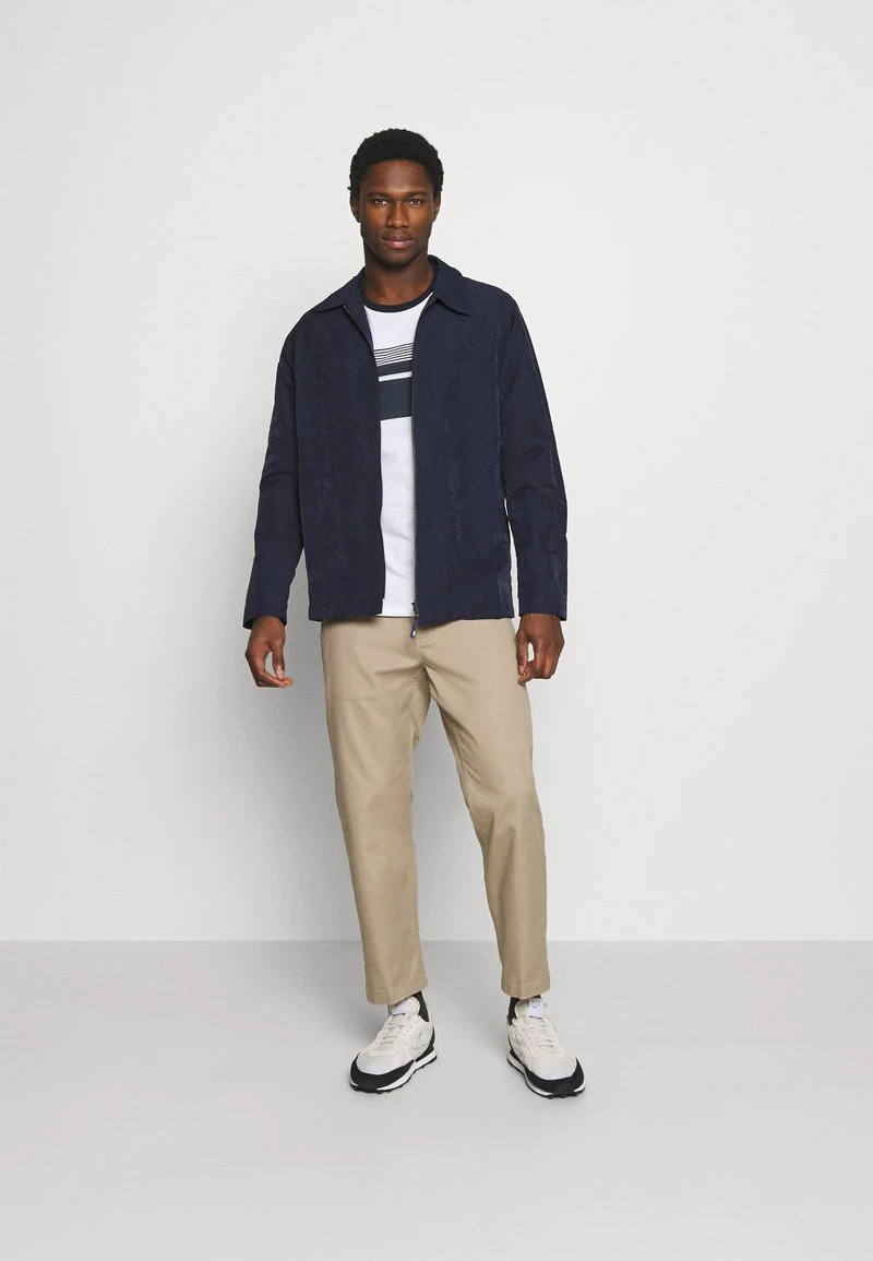 Pier One Uomo T-shirt Con Stampa - White 4 Pier One Uomo T-shirt Con Stampa - White - immagine 2