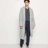 Pier One Uomo Accappatoio - Light Grey 8 Pier One Uomo Accappatoio - Light Grey -Offerta Economica Pier One ea8a2da5cb754e73a168e690ff346eaa