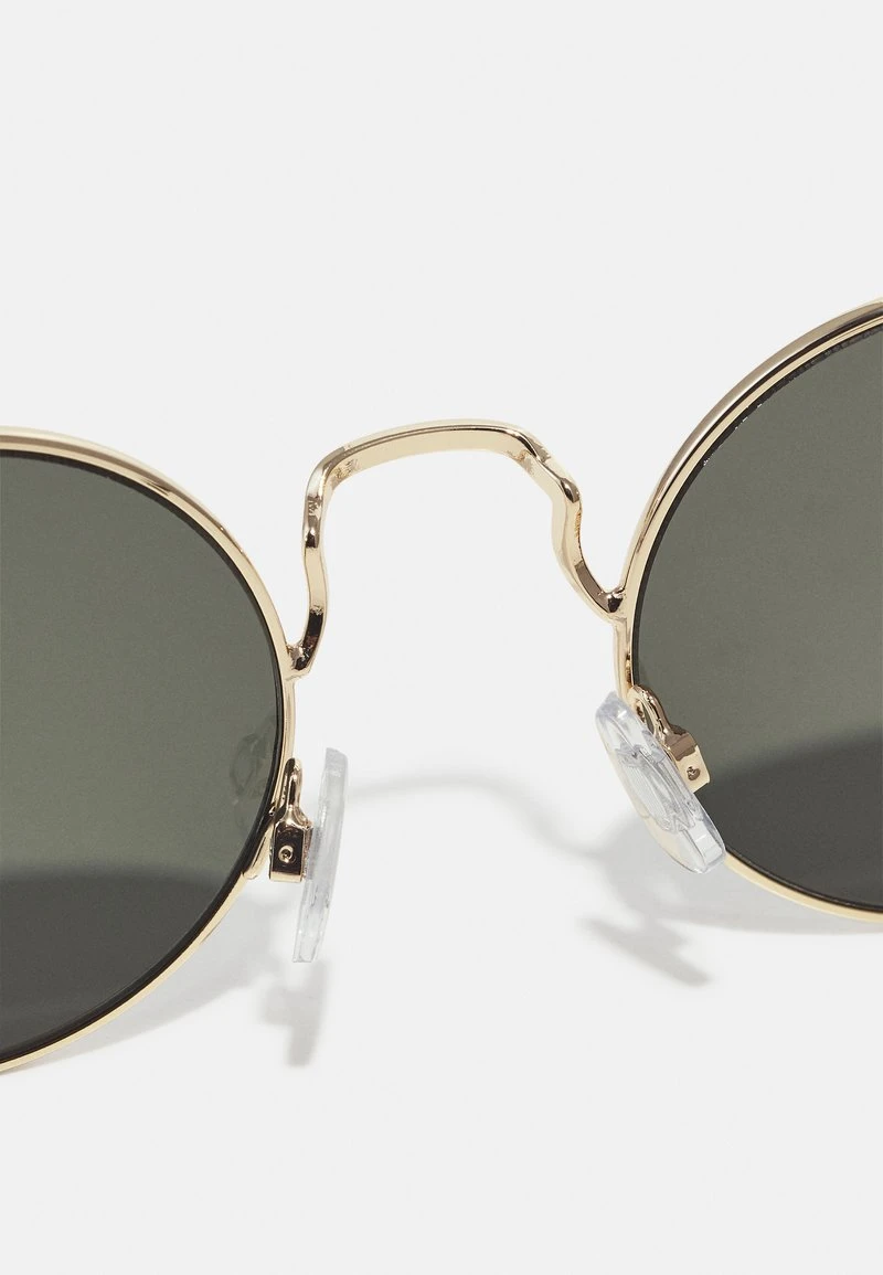 Pier One UNISEX - Occhiali Da Sole - Green 5 Pier One UNISEX - Occhiali Da Sole - Green - immagine 3