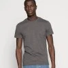 Pier One Uomo 3 PACK - T-shirt Basic - Black/grey/green -Offerta Economica Pier One ee89d58fc61140e19ce307b0b3b5e4cf