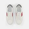 Pier One Unisex Sneakers Basse - White Red 11 Pier One Unisex Sneakers Basse - White Red -Offerta Economica Pier One ef3a67df765040b5a7f6f51d5c3aaa93