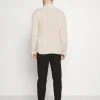 Pier One Uomo Maglione - Off-white 9 Pier One Uomo Maglione - Off-white -Offerta Economica Pier One f8cde492e85f4285998e382159402940