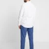 Pier One Uomo 2 PACK - Camicia Elegante - White -Offerta Economica Pier One fe3882eaf28b48838ea76cbb4b0ad904